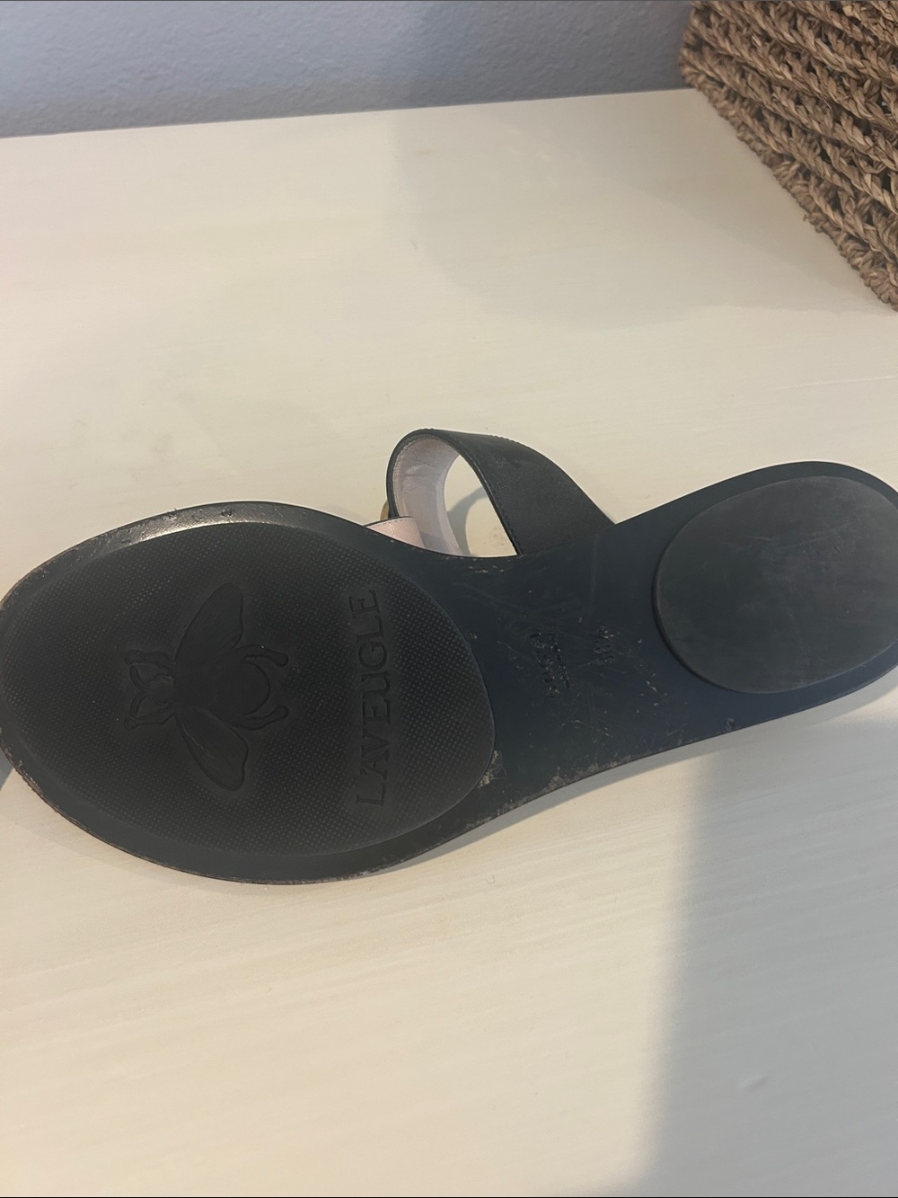 Gucci Black Leather Sandals with Gold Double-G Logo - Picture 5 of 5